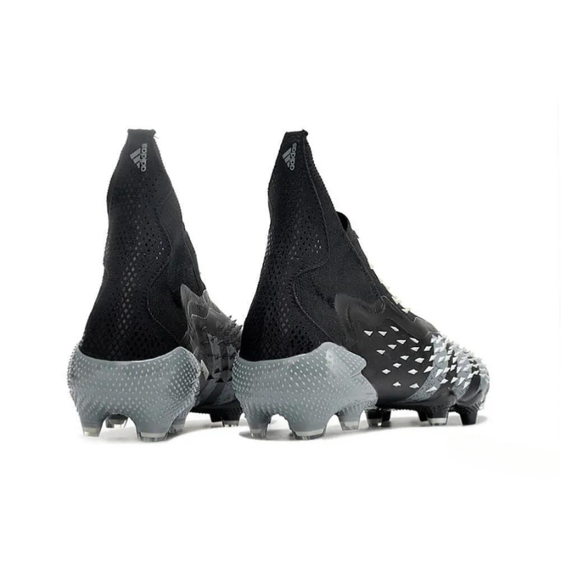 Chuteira Adidas Predator Freak+ Campo FG "Superstealth"