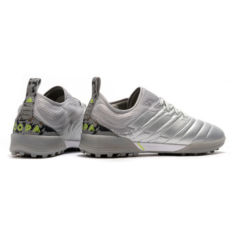 Chuteira Adidas Copa 20.1 Society