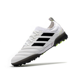 Chuteira Adidas Copa 20.1 Society