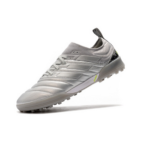 Chuteira Adidas Copa 20.1 Society